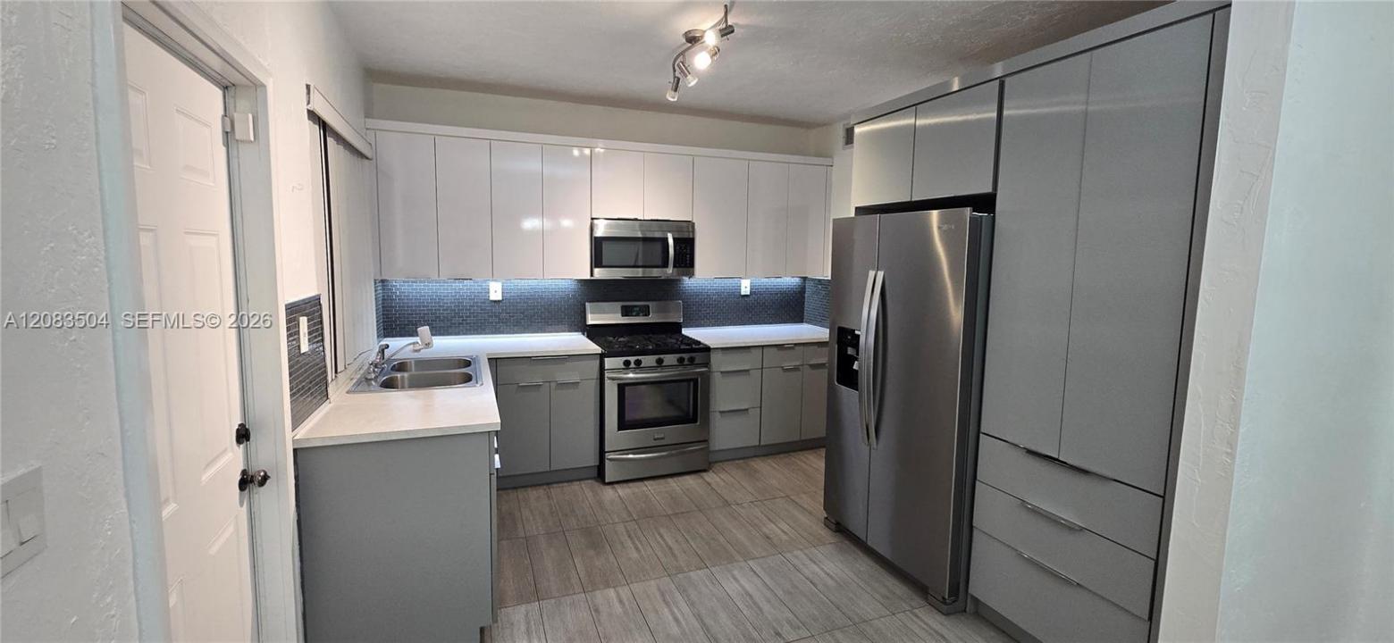 455 NE 131st St, North Miami, Floride 33161, États-Unis
