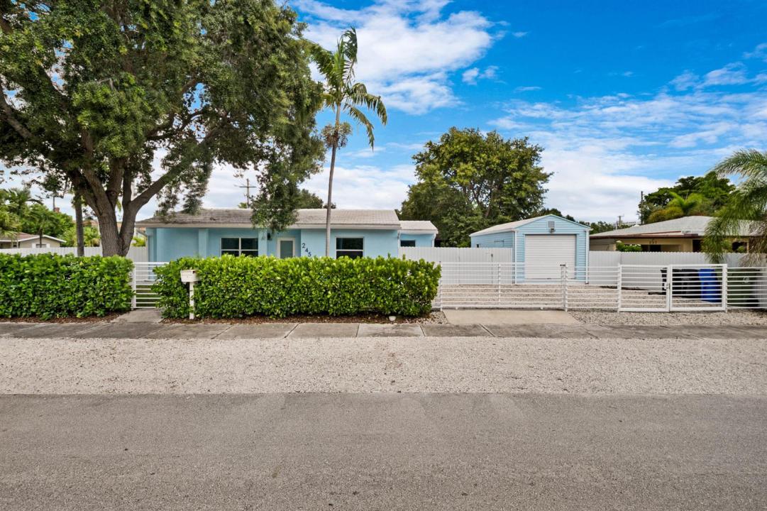 245 SW 20TH Street, Fort Lauderdale, Floride 33315, États-Unis