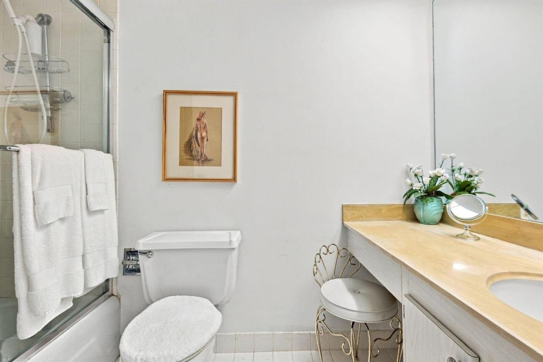 250 174th Street, Sunny Isles Beach, Florida 33160, USA