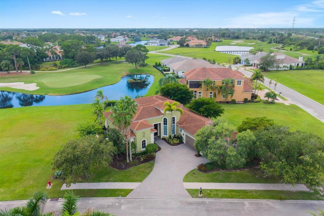 117 SE SAN PRIVERNO, Port St. Lucie, Florida 34984, USA