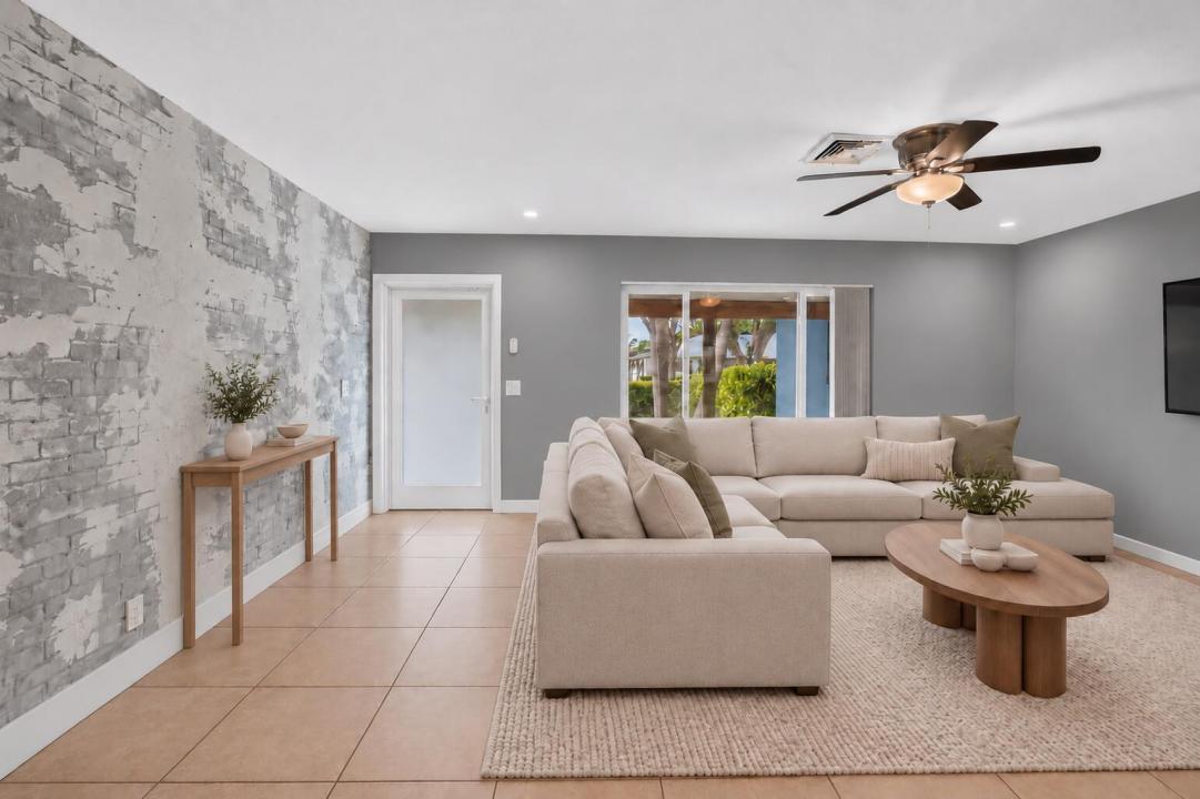 1023 SW 25TH Place, Boynton Beach, Floride 33426, États-Unis
