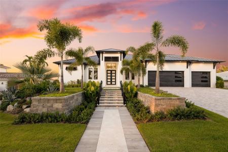 111 Montrose DR, Fort Myers, Florida 33919, USA