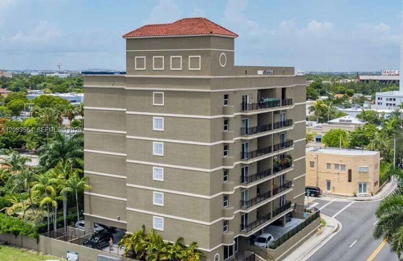 120 SW 37th Ave 501, Miami, Floride 33134, États-Unis