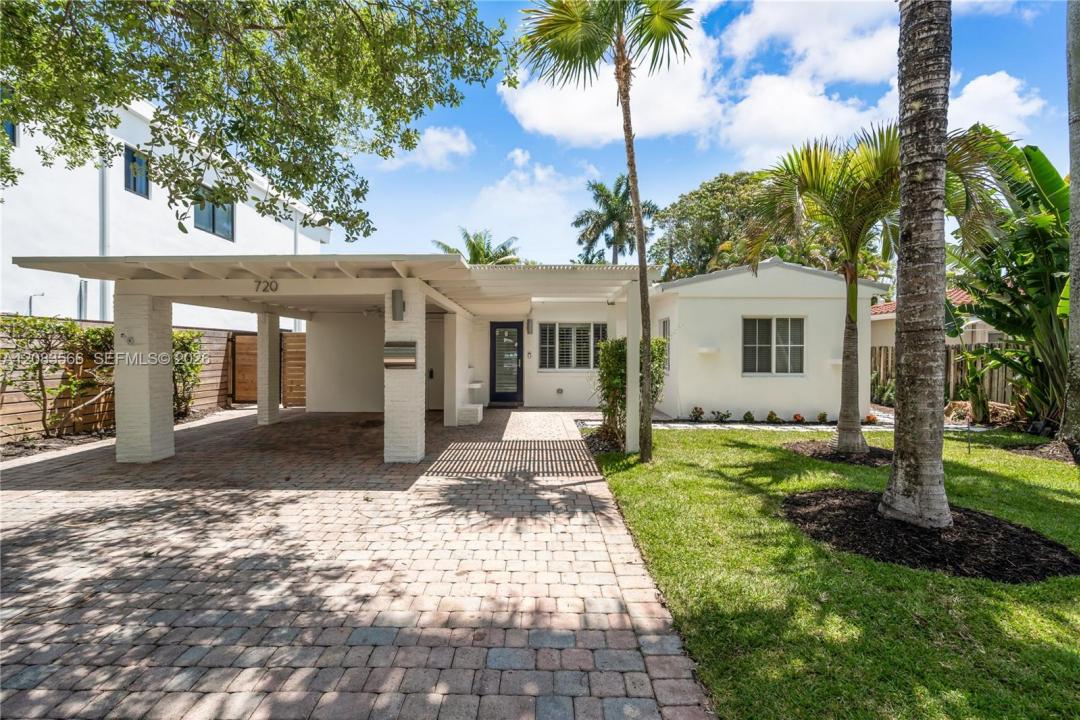 720 NE 17th Ter, Fort Lauderdale, Florida 33304, USA