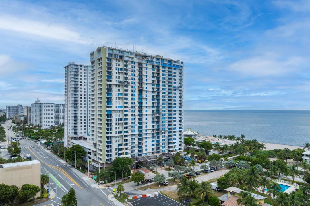 111 BRINY Avenue PH7, Pompano Beach, Florida 33062, Stati Uniti