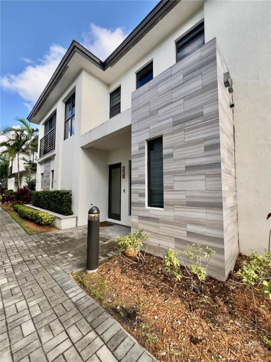 8281 NW 48th St 0, Doral, Flórida 33166, Estados Unidos