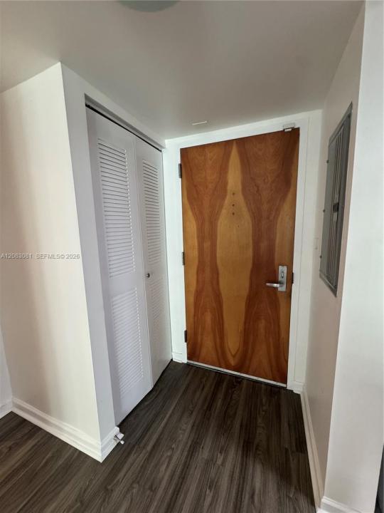 1200 Brickell Bay Dr 3206, Miami, Floride 33131, États-Unis