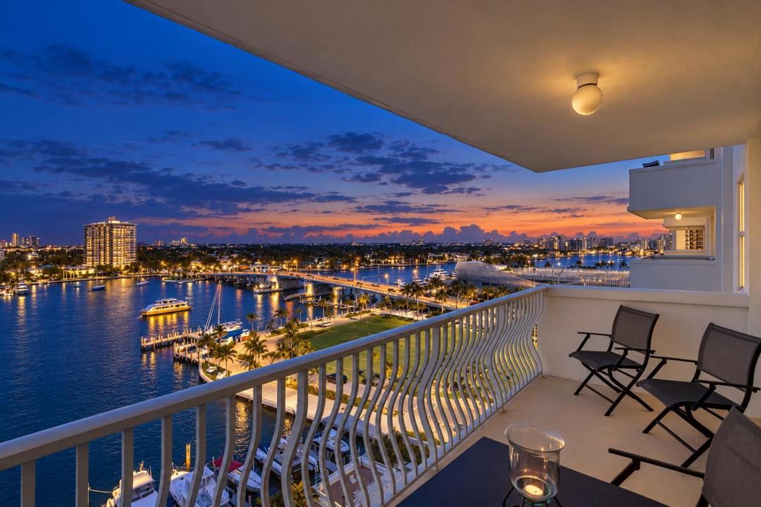 1 LAS OLAS Circle 1105, Fort Lauderdale, Florida 33316, USA