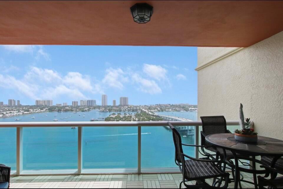 2640 LAKE SHORE Drive 2311, Riviera Beach, Floride 33404, États-Unis