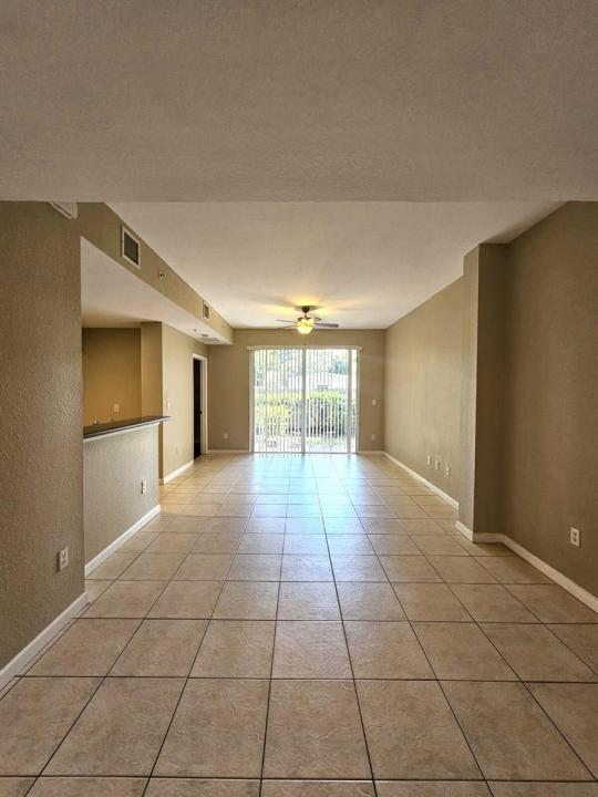 1927 MARSH HARBOR Drive, Riviera Beach, Floride 33404, États-Unis