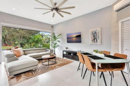 397 SUNDIAL Circle 397, Margate, Florida 33068