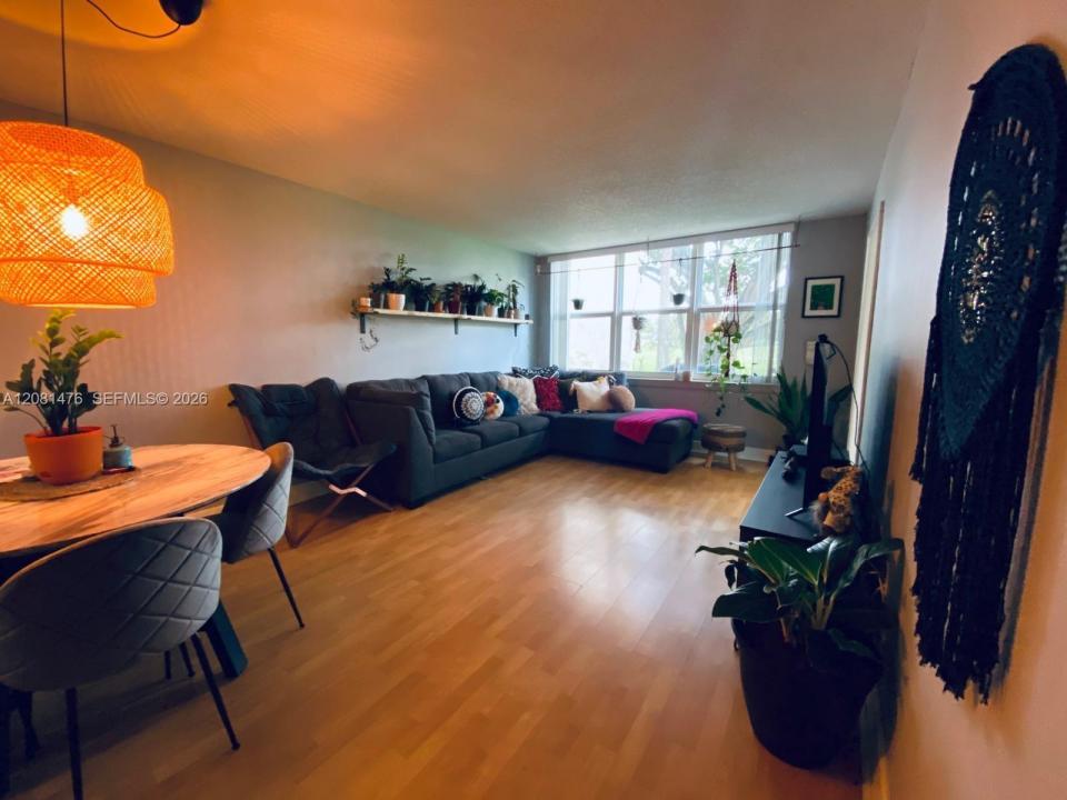 9451 Evergreen Pl 105, Davie, Floride 33324, États-Unis
