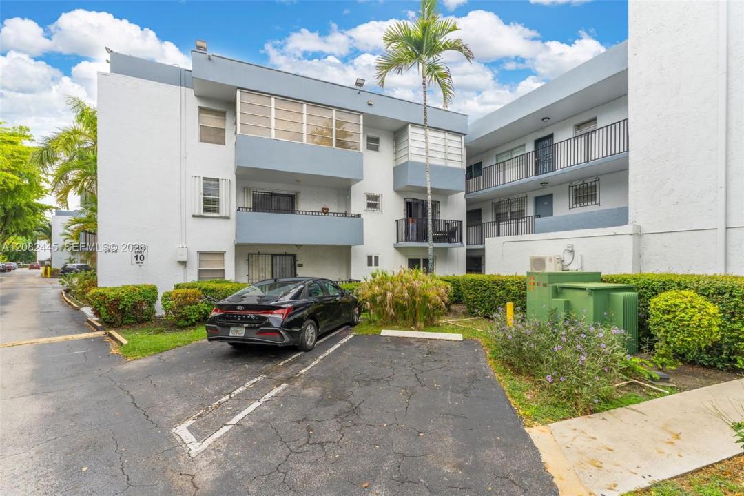 2496 SW 17th Ave 5113, Miami, Florida 33145, USA