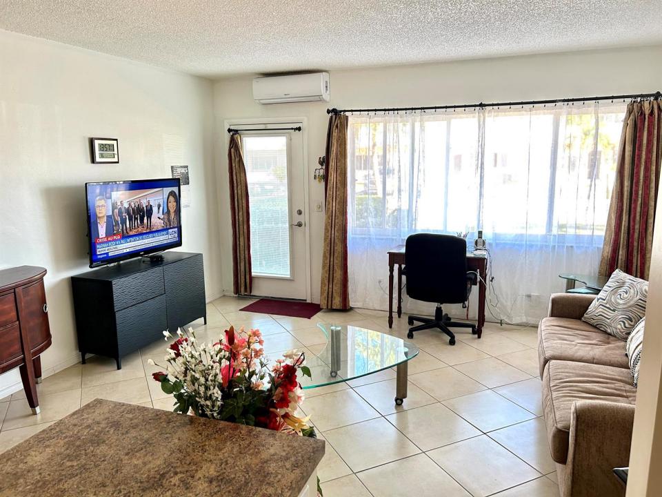 920 SW 11th Avenue 5d, Hallandale Beach, Flórida 33009, Estados Unidos