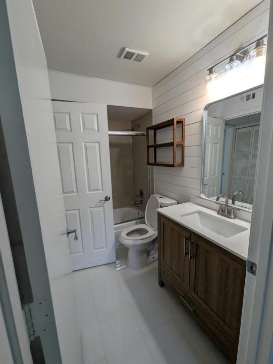 1215 CRYSTAL Way G, Delray Beach, Floride 33444, États-Unis