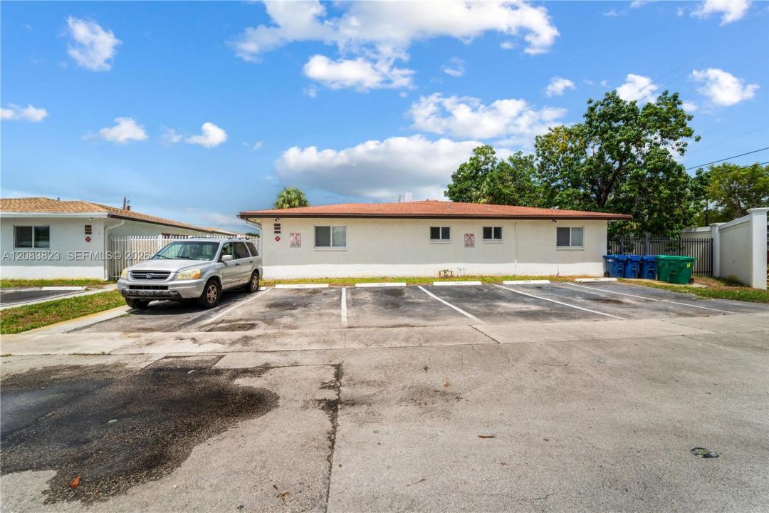 5603 NW 27th Ct 1, Lauderhill, Floride 33313, États-Unis