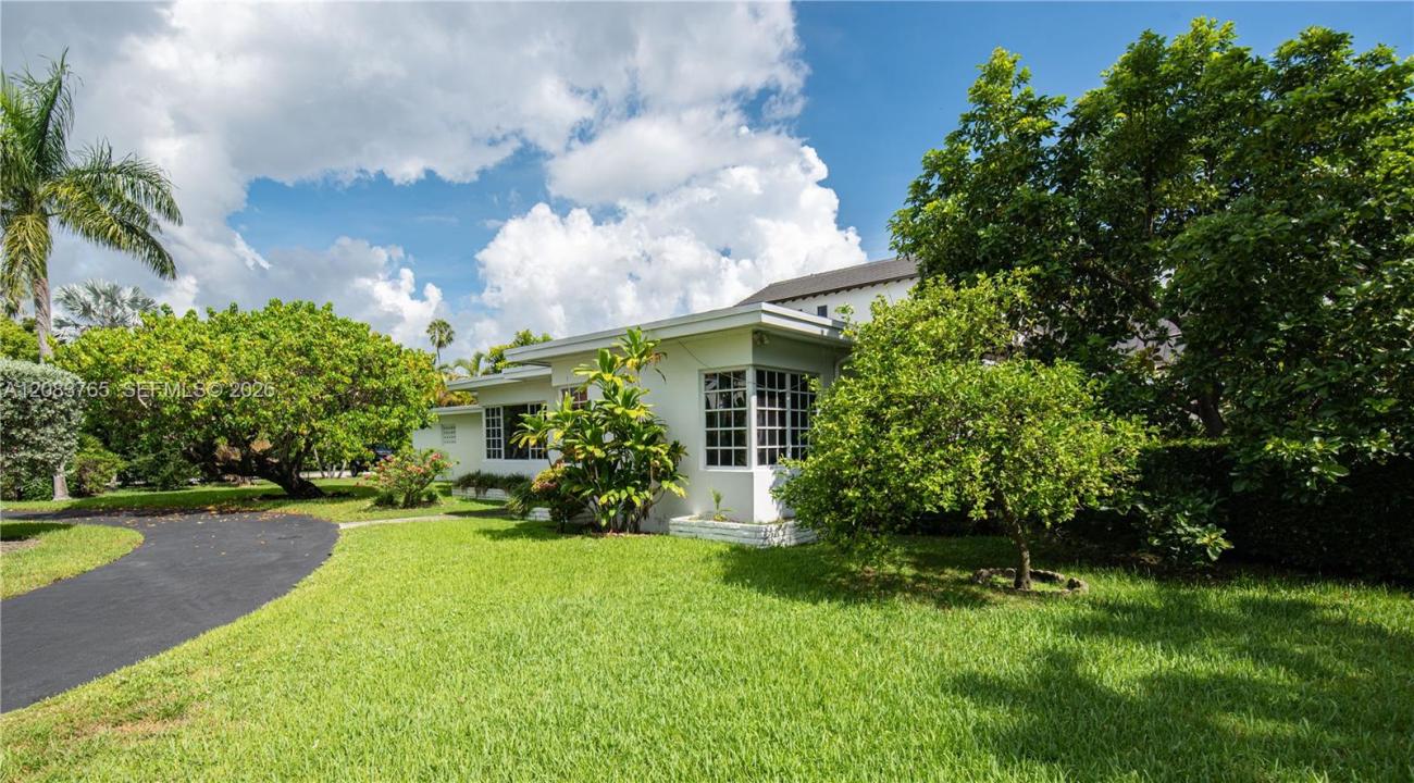 85 S Hibiscus Dr, Miami Beach, Florida 33139, USA