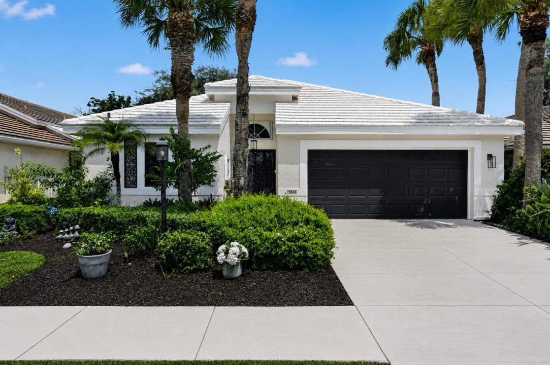 2865 N Clearbrook N Circle, Delray Beach, Florida 33445, USA