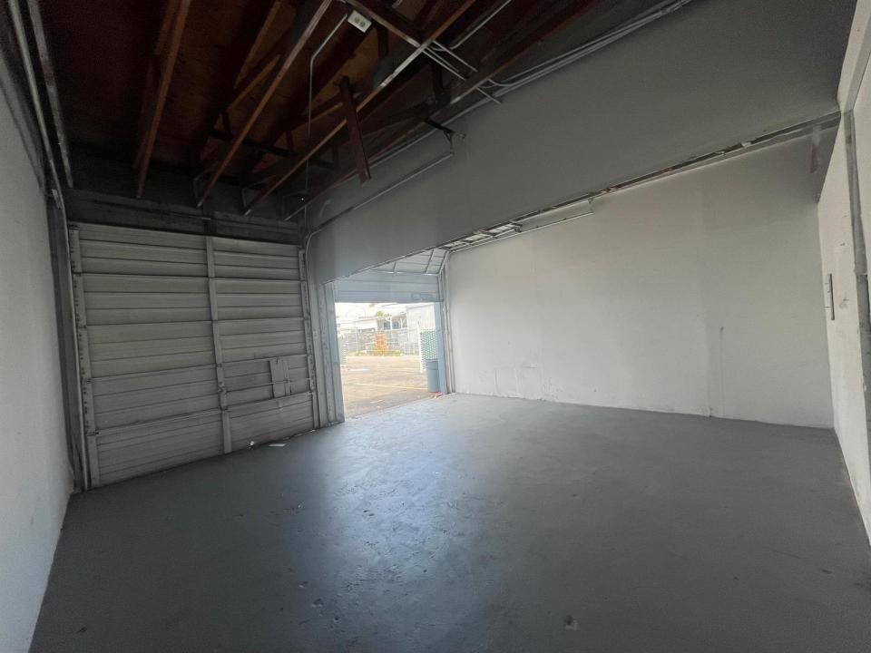 821 NW 45TH Street B&C, Oakland Park, Floride 33309, États-Unis
