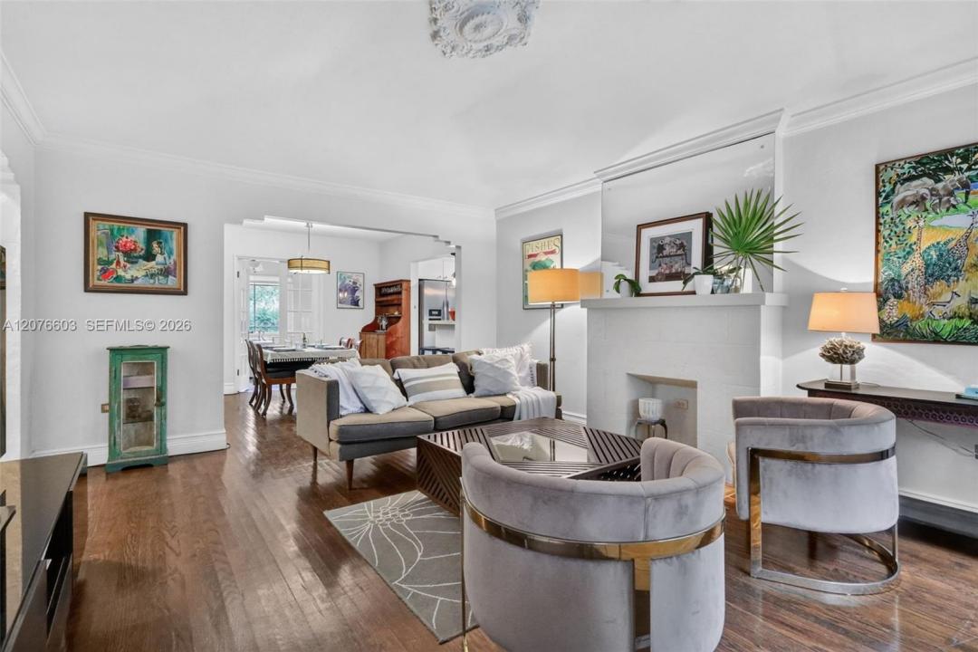 704 NE 88th St, Miami, Florida 33138, USA