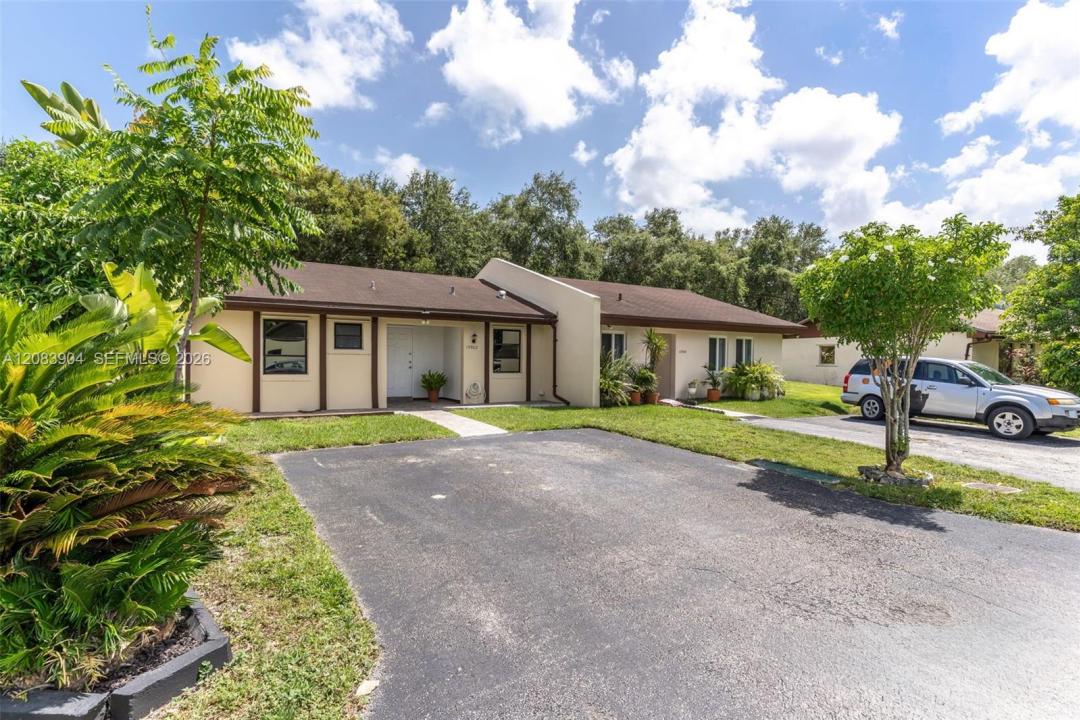 13962 SW 52 LN, Miami, Floride 33175, États-Unis