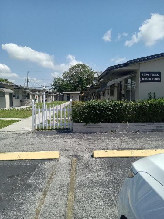 2901 Jackson St 3, Hollywood, Florida 33020, USA