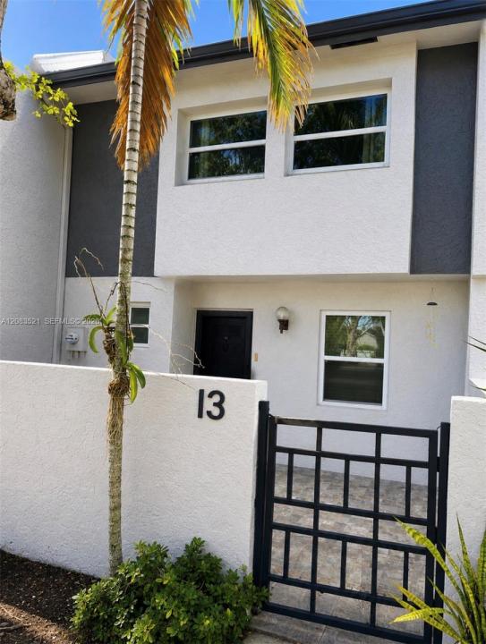 14115 SW 66th St I3, Miami, Floride 33183, États-Unis