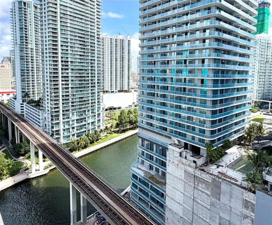 690 SW 1st Ct 2322, Miami, Floride 33130, États-Unis