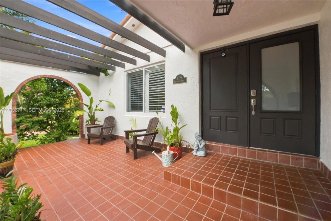 1119 Buchanan St, Hollywood, Florida 33019, Stati Uniti