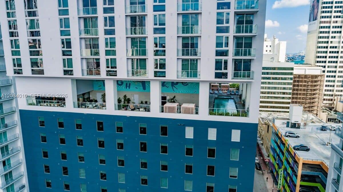227 NE 2nd St 3001, Miami, Florida 33132, Stati Uniti