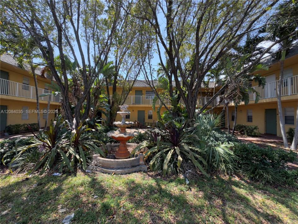 4071 N Dixie Hwy 11, Oakland Park, Floride 33334, États-Unis