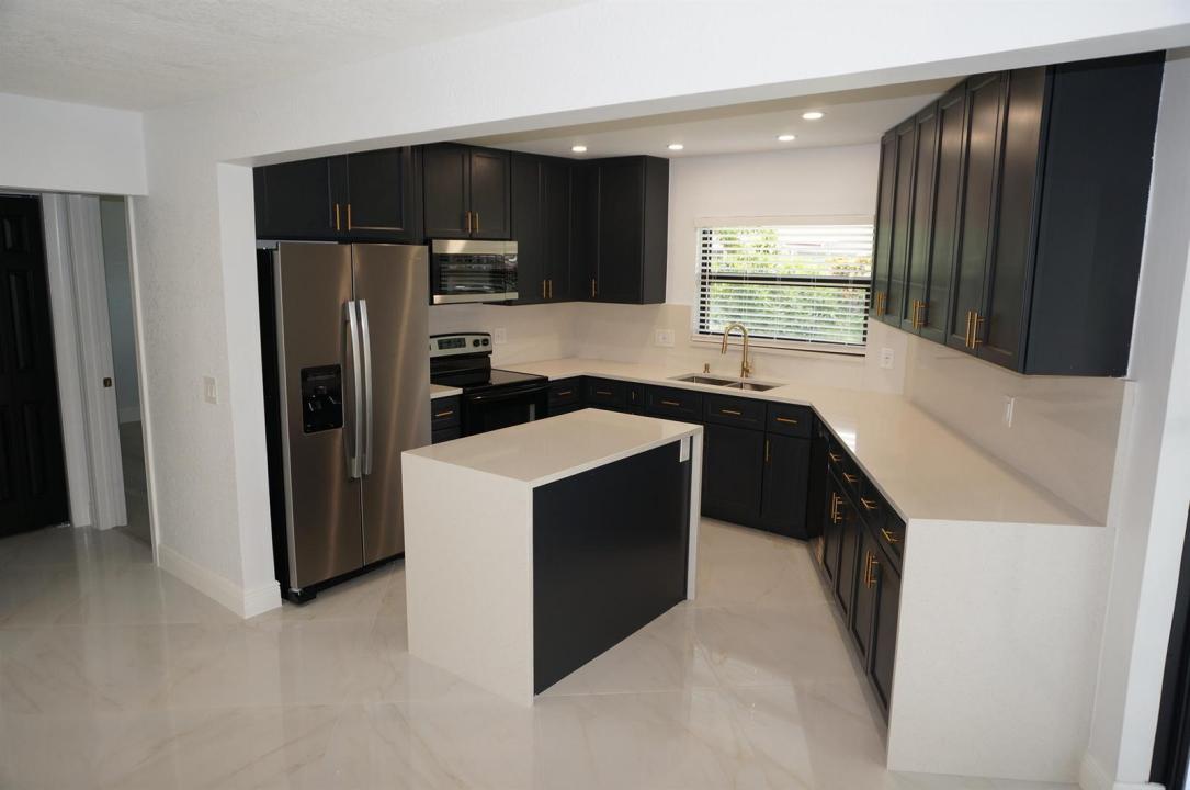 1513 39TH Street, West Palm Beach, Florida 33407, Stati Uniti