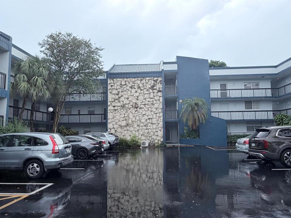 3090 HOLIDAY SPRINGS Boulevard 105, Margate, Florida 33063, Stati Uniti