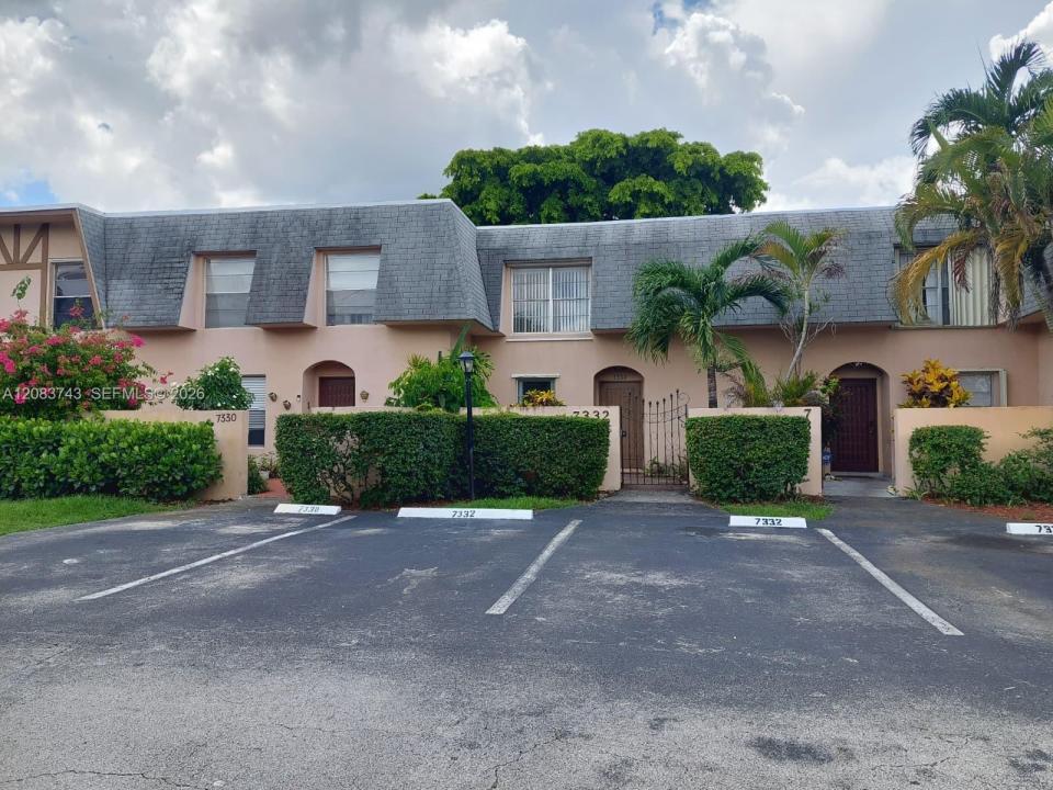 7332 SW 25th Ct 12, Davie, Florida 33317, Stati Uniti