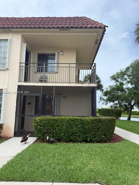 16491 Blatt Blvd 104, Weston, Florida 33326, USA