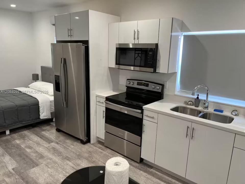 2285 NW 2nd St 5, Miami, Floride 33125, États-Unis