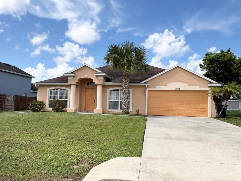 2182 SW IDAHO Lane, Port St. Lucie, Floride 34953, États-Unis