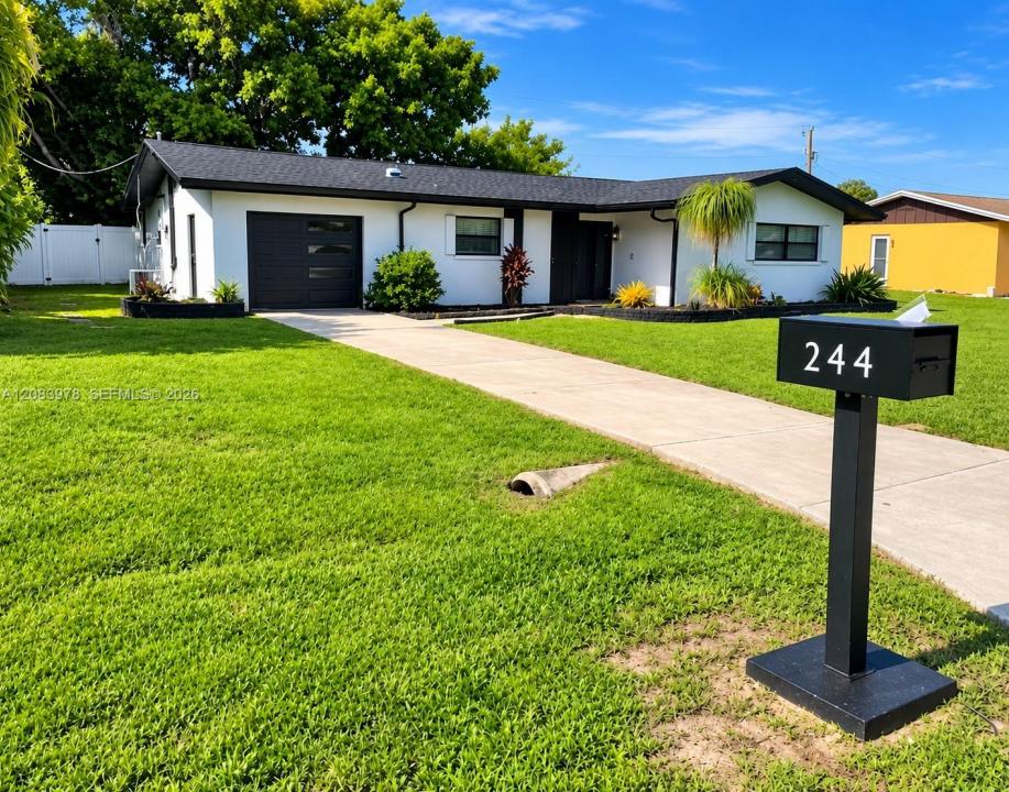 244 SE 45TH, Cape Coral, Floride 33904, États-Unis