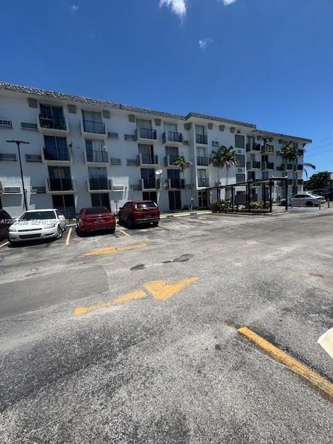 16450 NW 2nd Ave 205, Miami, Floride 33169, États-Unis