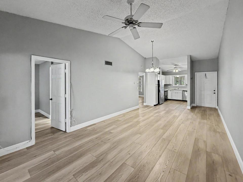 330 Palmwood Place 210, Boca Raton, Floride 33431, États-Unis