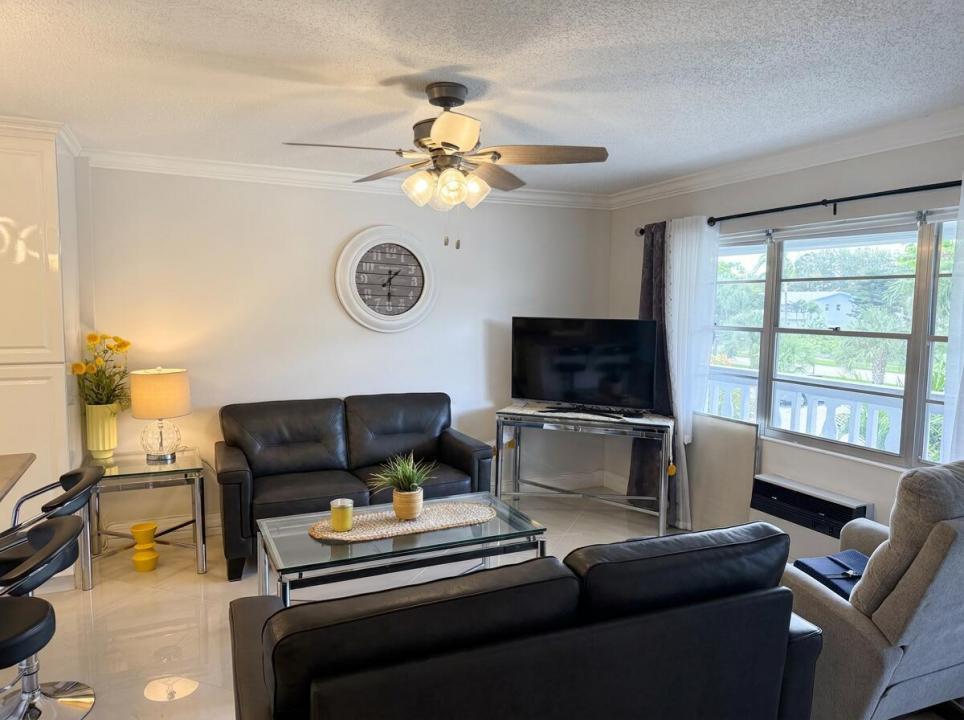 37 OAKRIDGE C 37, Deerfield Beach, Floride 33442, États-Unis