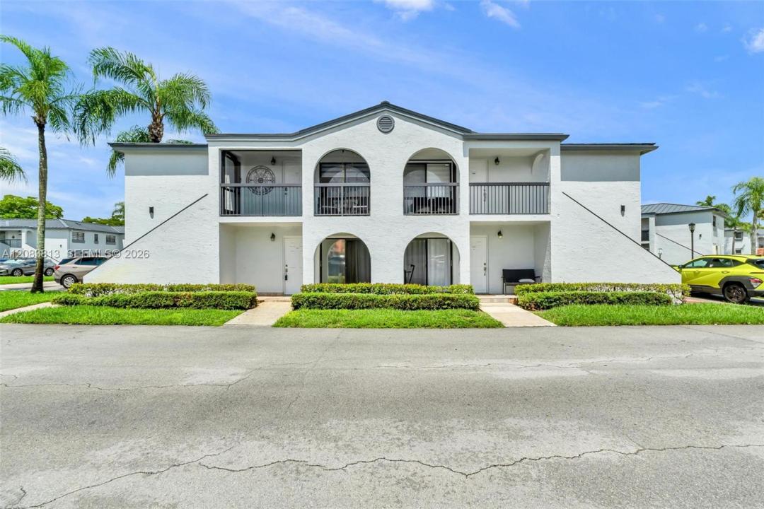 18226 Mediterranean Blvd 7-16, Hialeah, Florida 33015, Stati Uniti