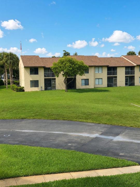 6716 Palmetto S Circle 202, Boca Raton, Florida 33433, USA