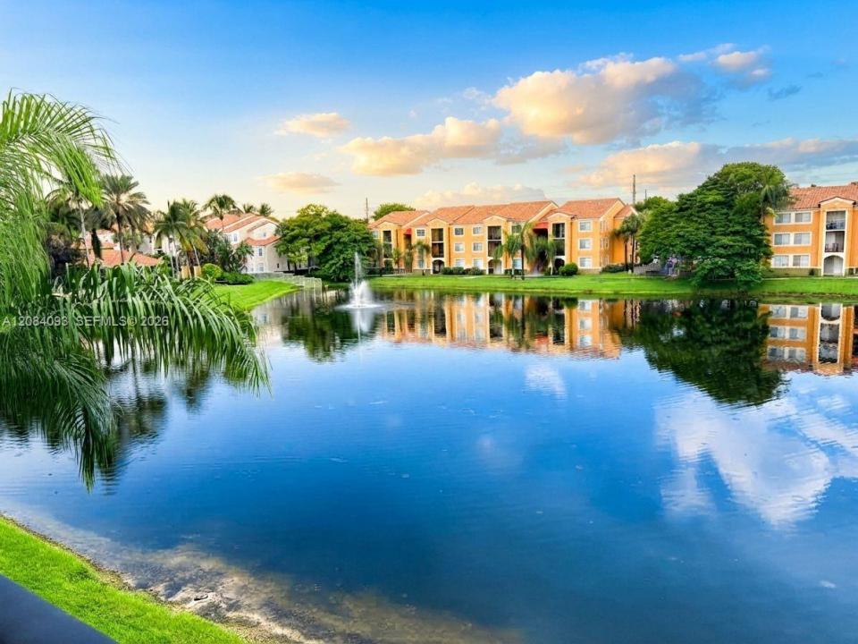 2200 E Preserve Way 306, Miramar, Florida 33025, USA