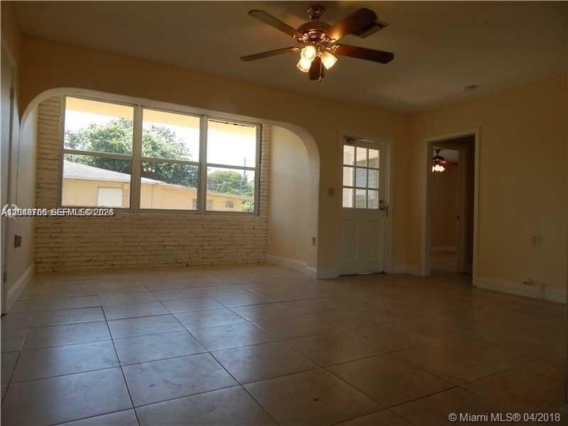 1926 RODMAN 2, Hollywood, Florida 33020, USA