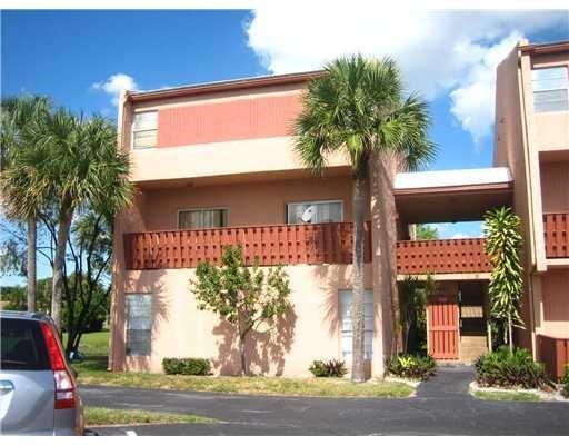 8921 NW 28th Drive F, Coral Springs, Floride 33065, États-Unis