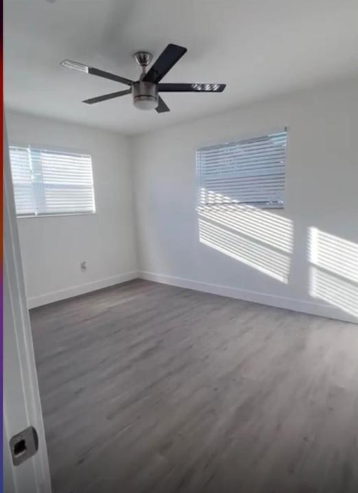 517 NW 16th Avenue, Fort Lauderdale, Floryda 33311, USA