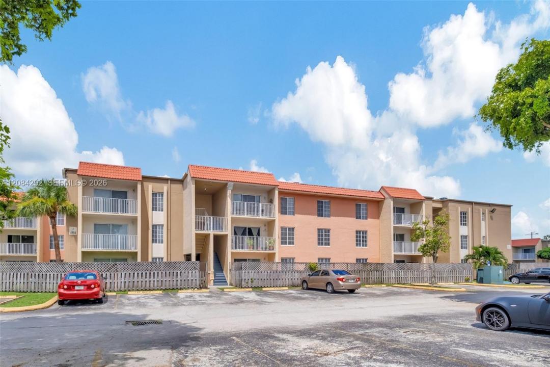 4804 NW 79th Ave 102, Doral, Floride 33166, États-Unis