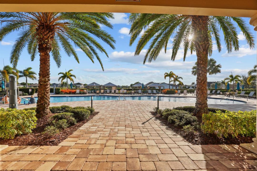 786 SE COURANCES Drive, Port St. Lucie, Floride 34984, États-Unis
