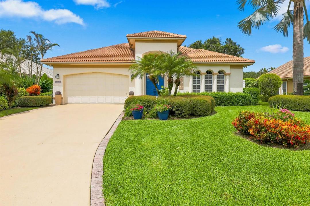7225 Mystic Way, Port St. Lucie, Florida 34986, USA